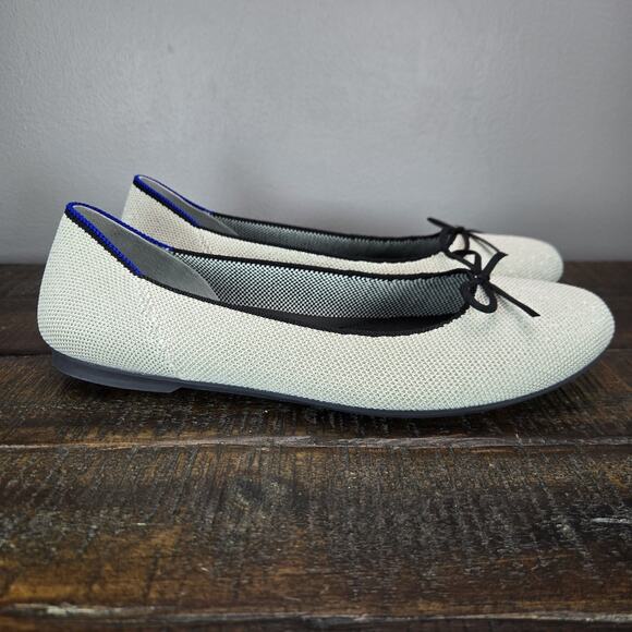 NEW Rothys The Ballet Flat Bow Womens 9 Flats Slip On Ballet Shoes Silver White - Picture 1 of 11